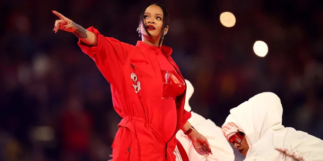 Rihanna's Super Bowl performance